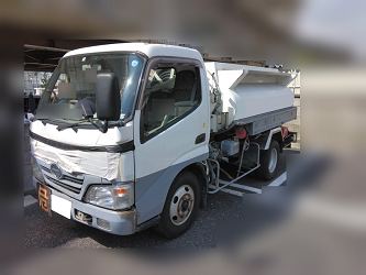 日野　デュトロ